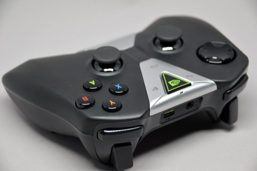 nvidia-shield-android-tv-manette